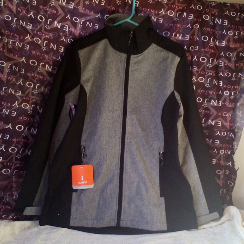 NWT🧥 Elevate Women's Jacket - Picture 3 of 15